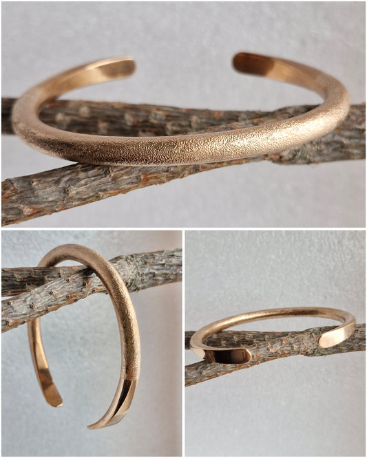 Bronze bracelet