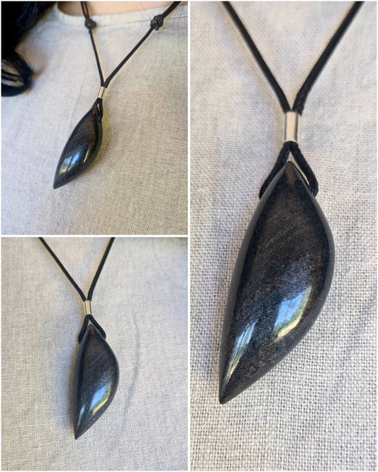 Kulons - magnetīts (magnetite)